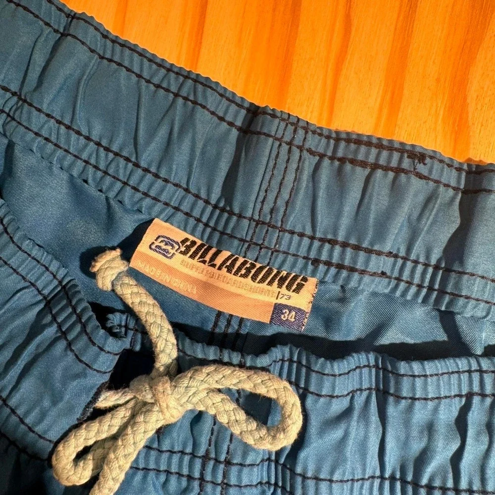 Billabong Vintage 90s Y2K Blue Skull Crossbones Swim Board Shorts Mens 34